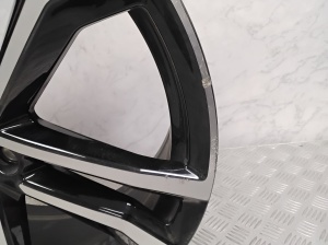 VOLVO S90 (2016–2026) Riteņa disks 32134636 - 5