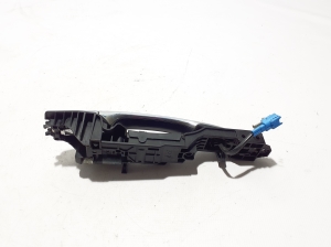 Infiniti FX (2008–2013) Front door external opening handle and its details - 2