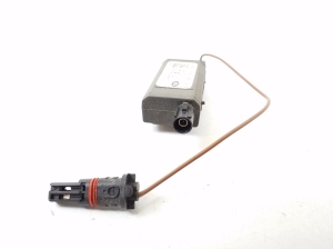 Jaguar F-pace (2016–2026) Antenas pastiprinātājs HK8318C901AC - 3
