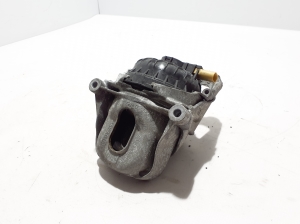 AUDI A6 C8 (2018–2025) Motorlager 4M0199371B - 4