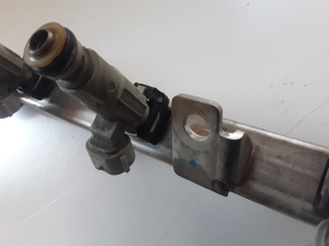 Hyundai i20 (2008–2014) Kõrgsurve kütusetorustik ja selle osad 3531004000 - 3