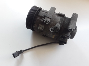 Hyundai i20 (2008–2014) Konditsioneeri kompressor F500ALEAC06 - 2
