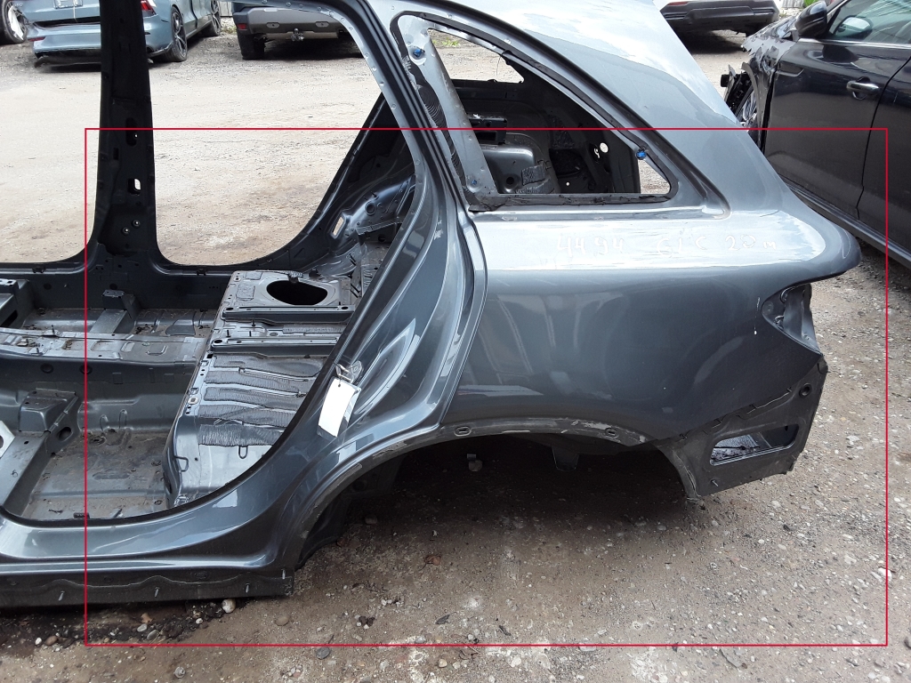 253 Cms Rear Used Mercedes Benz GLC-Class Rear wing and its parts