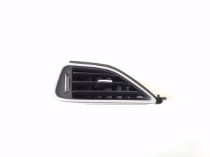   Armaturenbrett Lüftungsgitter  - HX73018B09AE 