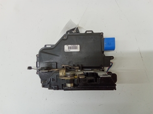 Volkswagen Golf V (2003–2009) Rear side door lock 7L0839016 - 2