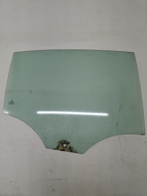 Rear side door glass - 43R00081