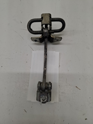 Tirant d’arrêt de porte avant - ES050301