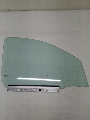 Front door glass - 43R001142