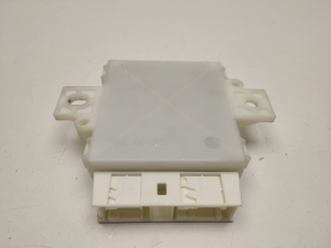 Mercedes Benz CLS-Class 218 (2011–2018) Parking system control unit A2189000104 - 4