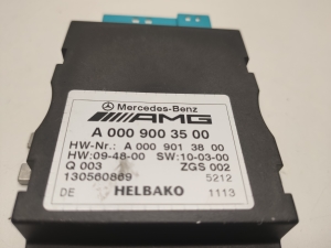 Mercedes Benz CLS-Class 218 (2011–2018) Fuel pump control module A0009003500 - 3