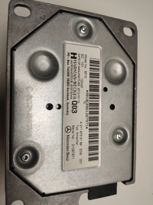 Mercedes Benz CLS-Class 218 (2011–2018) Audio amplifier A2118705189 - 3