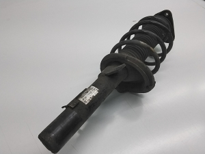 Ford Focus (2011–2018) Front shock absorber BV6118045AAC - 2