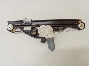 BMW 5 SERIES E61 (2004–2010) Rear side door window regulator 7184743S - 2