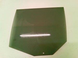Rear side door glass - 43R002092
