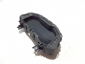 AUDI A6 C8 (2018–2025) Instrument cluster 4K0920890E - 3