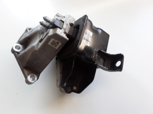 Kia Sportage (2016–2021) Engine mount 21830D9700 - 4