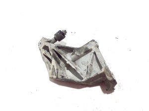 Infiniti FX (2008–2013) Engine bracket 112321BY0A - 3