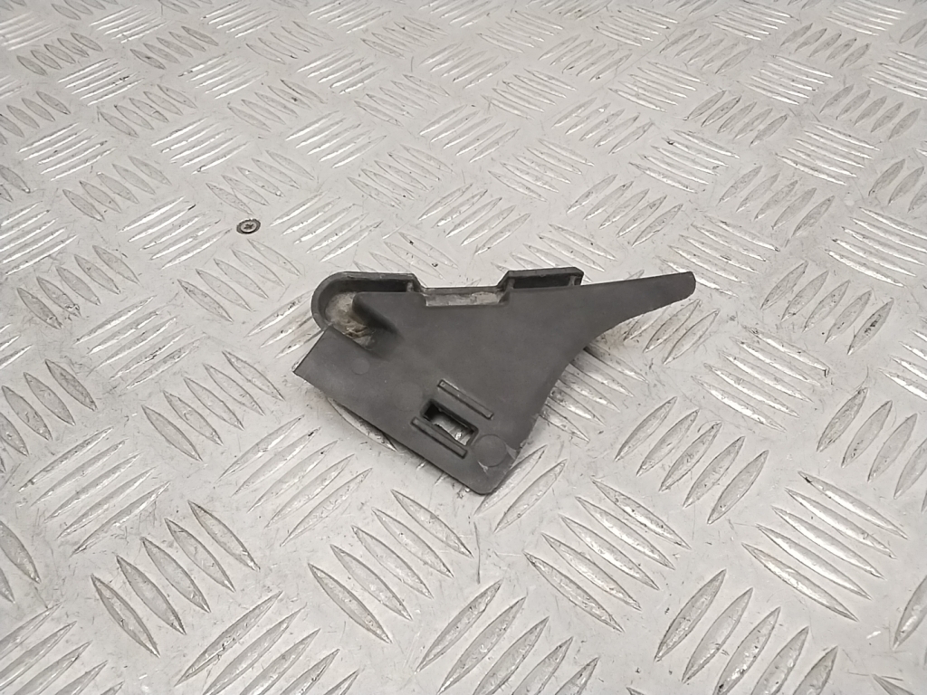 Mercedes Benz E-Class W212 (2009–2015) Front bumper bracket A2128850924 Mercedes Benz E-Class W212 (2009–2015) Front bumper bracket A2128850924
