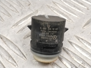 Mercedes Benz E-Class W212 (2009–2015) PDC-Sensor vorne A0009051202 - 3