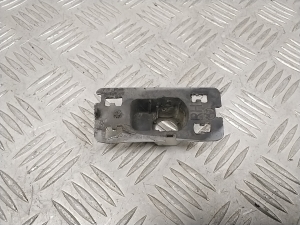 BMW X5 E70 (2006–2013) Halter für Einparkhilfe vorn 7165462 - 2