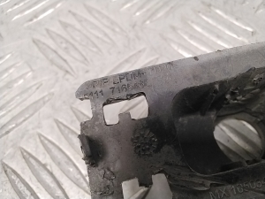 BMW X5 E70 (2006–2013) Halter für Einparkhilfe vorn 7165462 - 3