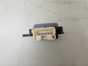 LEXUS GS (2005–2011) Front seat adjustment switch (on seat) 8492030250 - 2