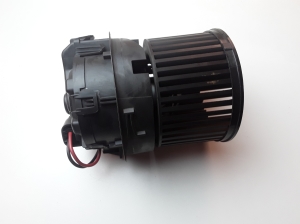 Peugeot 208 (2012–2019) Heater blower motor T1013140A - 3