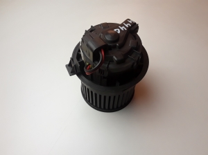 Peugeot 208 (2012–2019) Heater blower motor T1013140A - 4