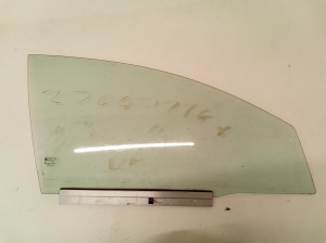 Fenster Scheibe Tür vorne - 43R001025