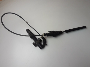 Peugeot 208 (2012–2019) Clutch slave cylinder 9683750480 - 3