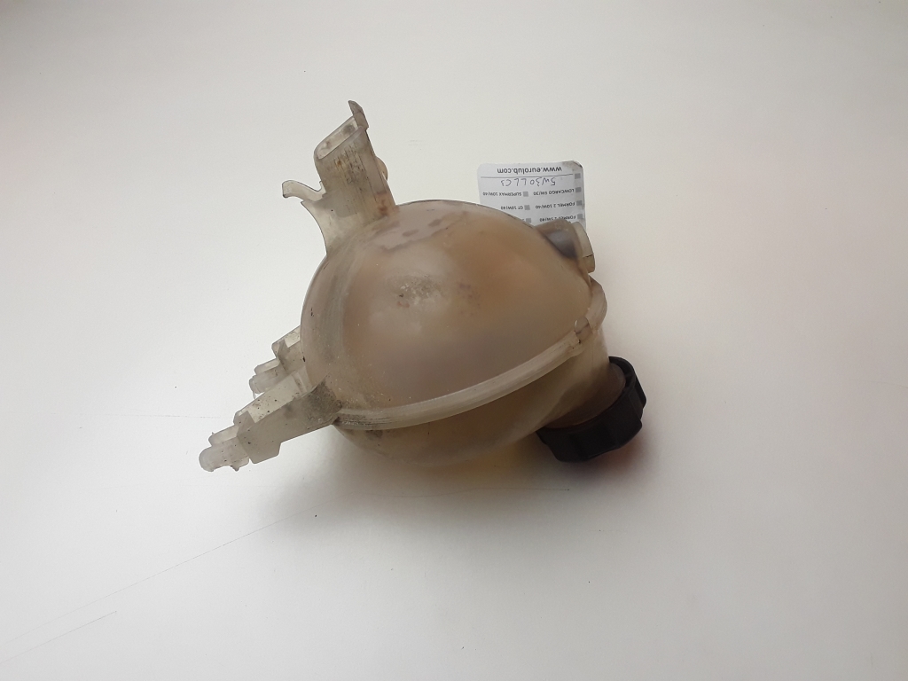 Peugeot 208 (2012–2019) Coolant reservoir 9800777280 Peugeot 208 (2012–2019) Coolant reservoir 9800777280