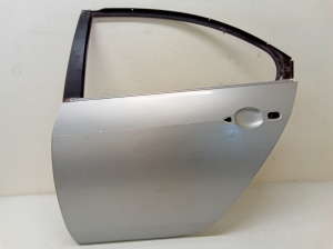 Tür hinten - 82101BA030