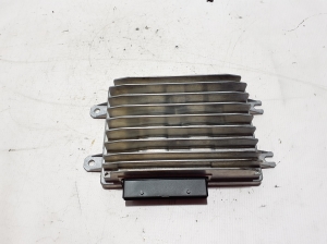   Amplificateur audio de voiture  - 8Y0035465A 