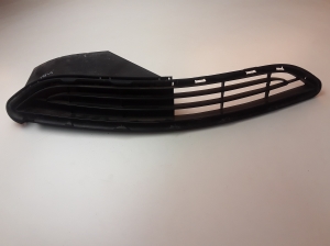 TOYOTA Aygo B40 (2014–2026) Front bumper lower grille 531140H010 - 2