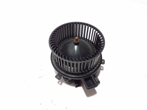   Salongi puhuri mootor  - 4M1820021C 