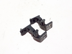 AUDI A6 C8 (2018–2025) Rear side door upper hinge 4K0833402A - 3