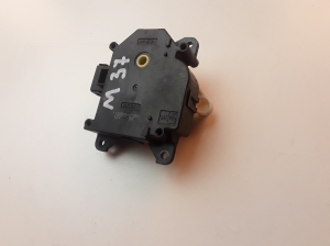 Infiniti M37 Y51 (2011–2026) Salongi soojenduse klapi mootor 1138002380 - 2