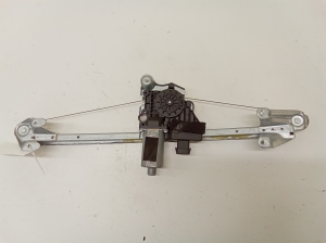 Opel Zafira B (2005–2014) Aizmugurējo durvju logu pacēlājs 13132231 - 2