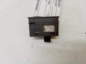 Opel Zafira B (2005–2014) Schalter el. Fensterheber hinten 13228711 - 2