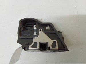 BMW 5 SERIES E61 (2004–2010) Rear side door lock 7202148 - 2