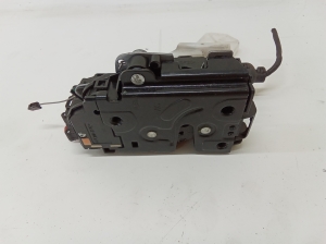 Rear side door lock - 7L0839016D