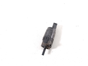 Volkswagen Transporter T5 (2003–2015) Front windshield washer pump 1k5955651 - 2