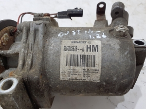 Dacia Duster (2010–2017) Klimakompressor 926008367R - 3