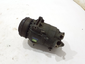 RENAULT Koleos (2007–2016) A/C compressor 92600JY02A - 2
