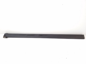 Schwellerverkleidung außen - HK83101D57BF