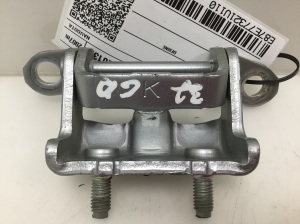 NISSAN Qashqai (2006–2013) Rear side door upper hinge - 3