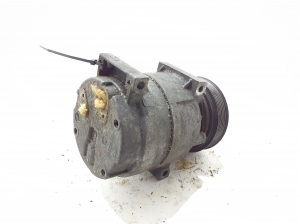 RENAULT Trafic II (2001–2014) A/C compressor 7700105765 - 2