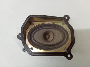NISSAN Almera Tino V10 (2000–2006) Lautsprecher Tür vorne 28165