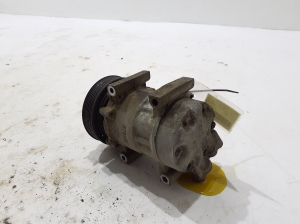 RENAULT Kangoo (1997–2009) A/C compressor 7700111235 - 4