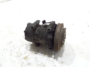 RENAULT Safrane I (1992–2000) A/C compressor 7700871663 - 4